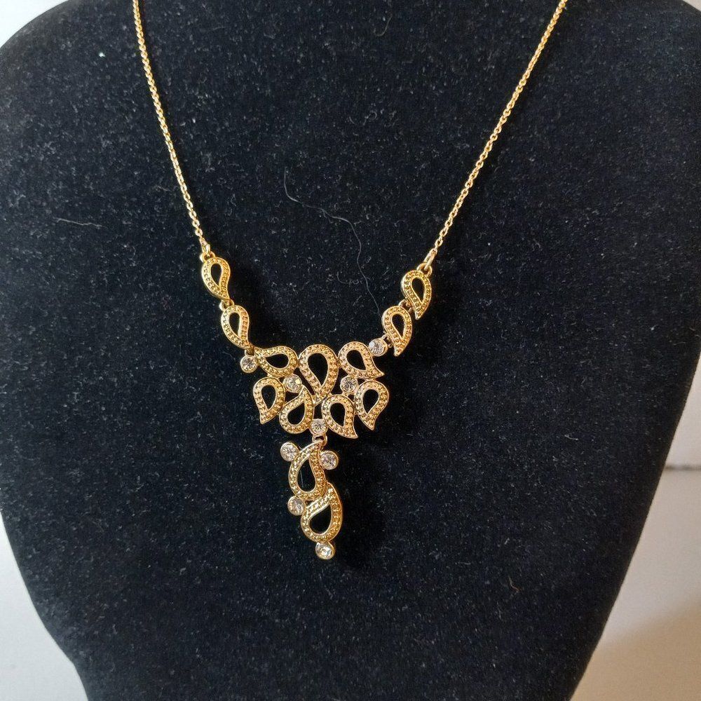 SAO Tear Drop Statement Necklace